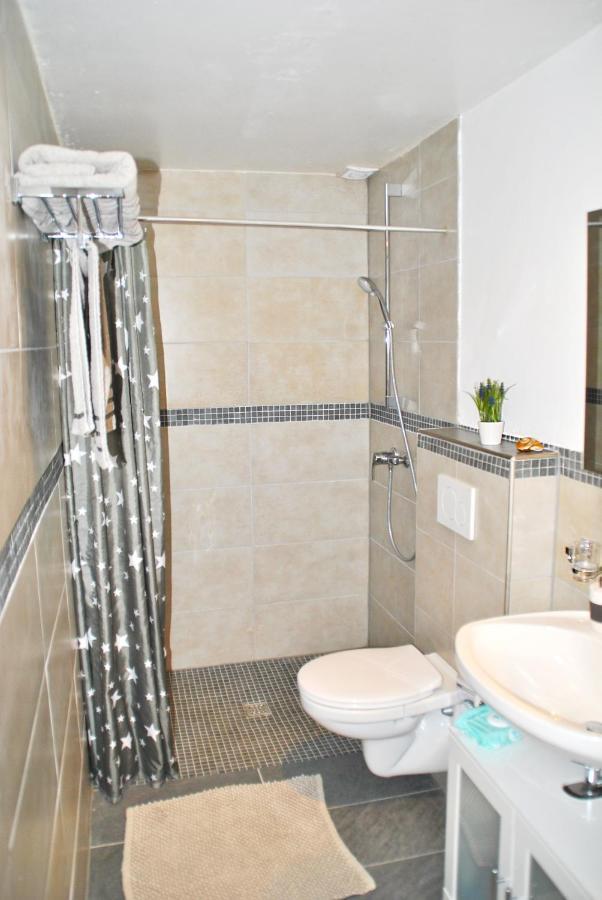 Evia Ferienwohnung Heimbach Esterno foto