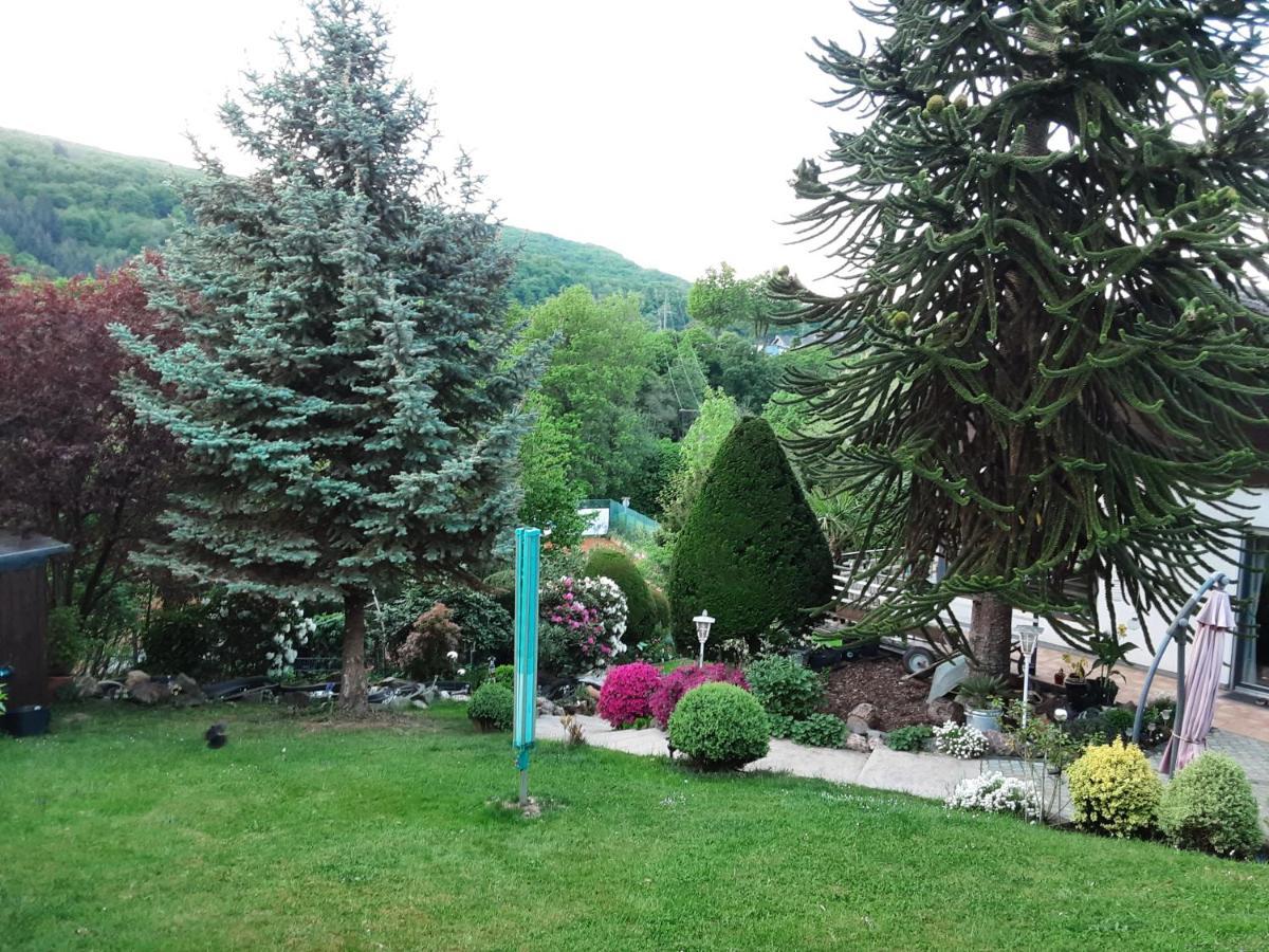 Evia Ferienwohnung Heimbach Esterno foto